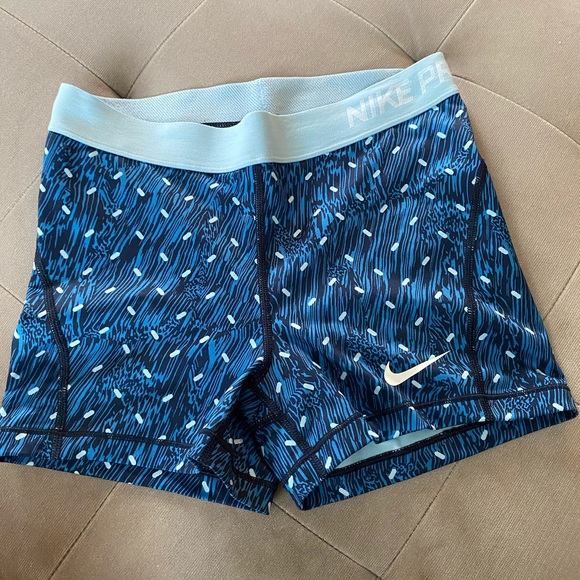 Nike Pants - Nike Pro Dri-Fit Shorts
